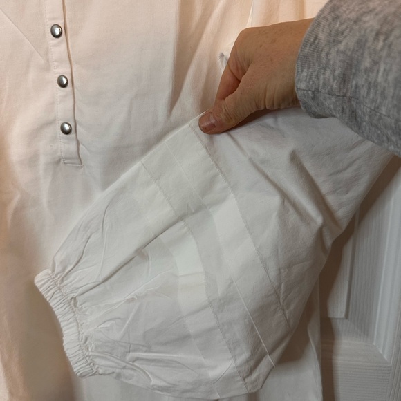 LOFT Cream Button-Front Top - Picture 4 of 6